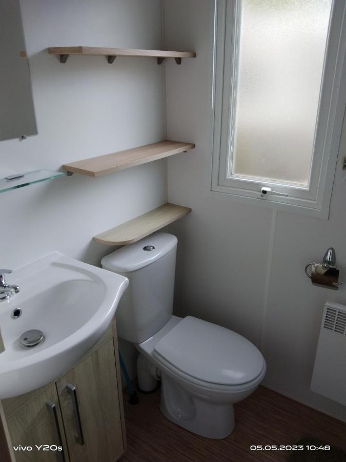 Mobil-Home Trigano 3 Chambres ポン・タヴェン エクステリア 写真