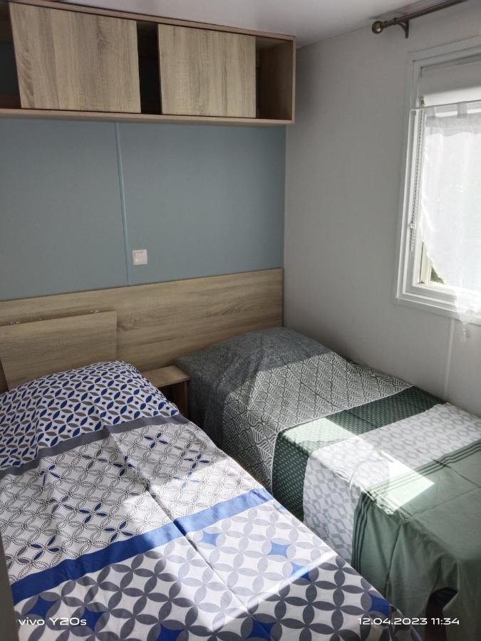 Mobil-Home Trigano 3 Chambres ポン・タヴェン エクステリア 写真