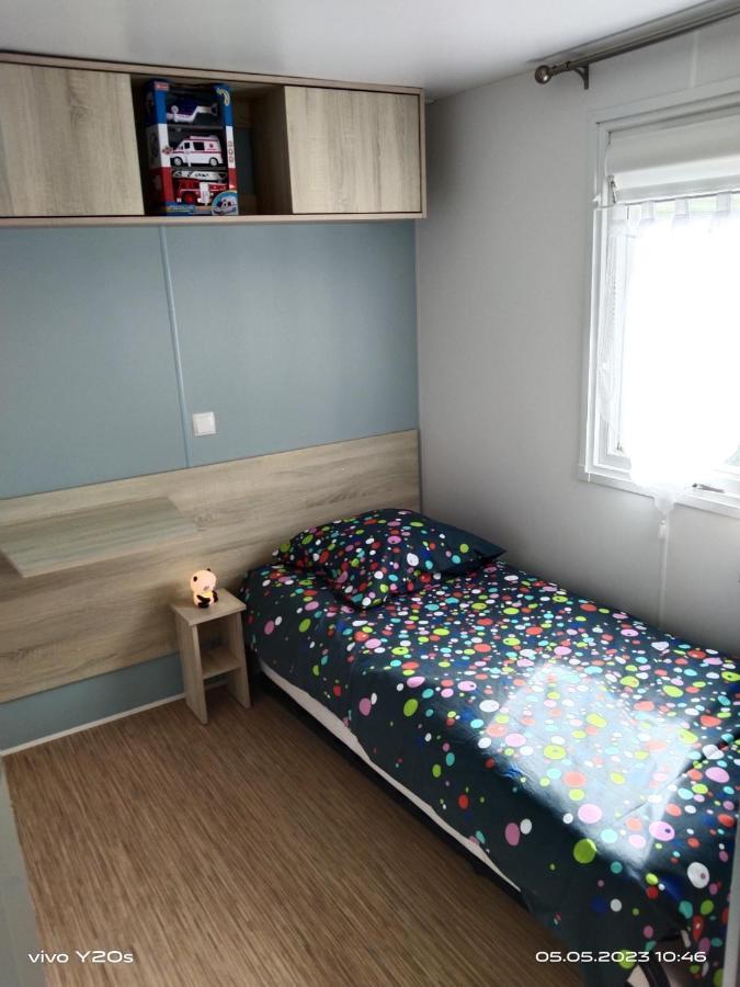 Mobil-Home Trigano 3 Chambres ポン・タヴェン エクステリア 写真